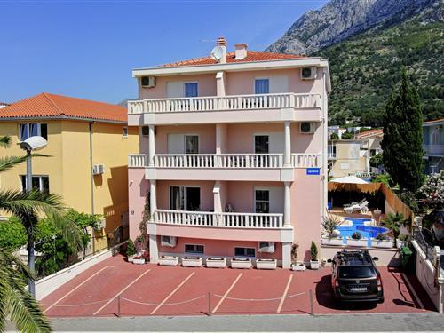 Holiday Home/Apartment - 6 persons -  - Stjepana Radica - Makarska-Baska Voda - 21320 - Baska Voda