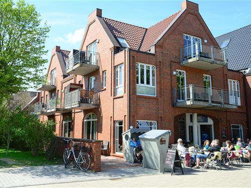 Holiday Home/Apartment - 4 persons -  - Sandwall - 25938 - Wyk Auf Föhr