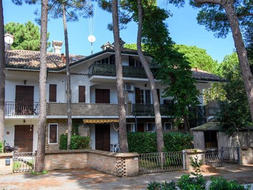 Ferienhaus - 9 Personen -  - Viale Italia - 48123 - Marina Romea