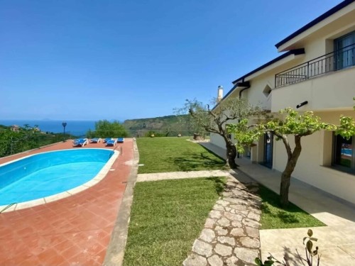 Villa - 11 personer -  - 98070 - San Marco D'alunzio