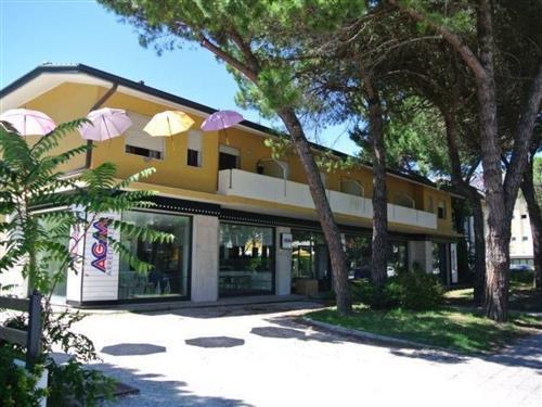 Holiday apartment - 6 persons -  - Lignano Pineta - 33054