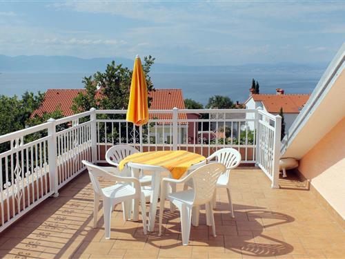 Holiday Home/Apartment - 4 persons -  - Njivice - 51512 - Njivice