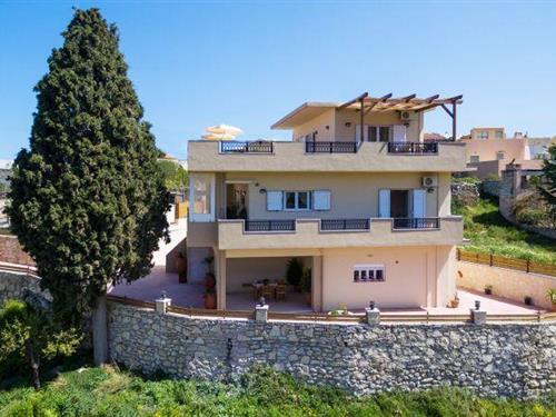 Sommerhus - 8 personer -  - 741 00 - Rethymno