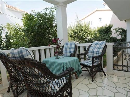 Holiday Home/Apartment - 4 persons -  - Supetar - 21400 - Supetar