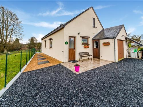 Holiday home - 6 persons -  - 6680 - Lavacherie