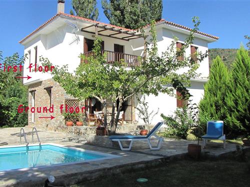 Feriehus - 5 personer -  - Horto . - 37006 - Chorto