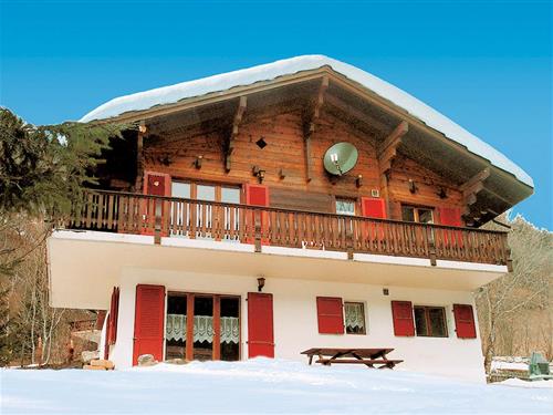 Holiday Home/Apartment - 5 persons -  - Fieschertalstr. - 3984 - Fiesch