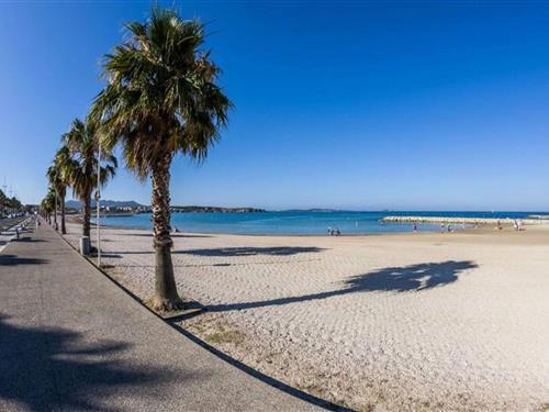 Holiday Home/Apartment - 6 persons -  - 83140 - Six Fours Les Plages