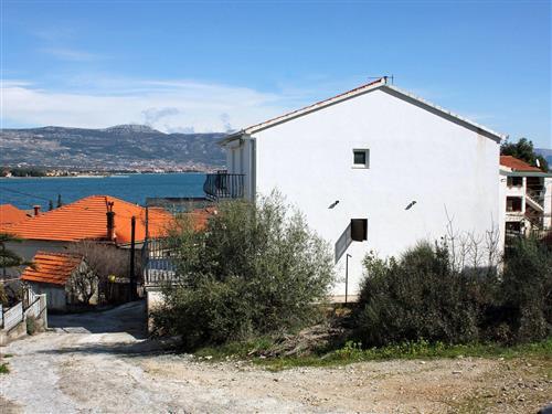 Holiday apartment - 4 persons -  - Petra Svacica 1, Mastrinka - 21220 - Trogir