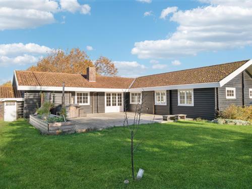 Holiday home - 6 persons -  - Strandparken - Sælvig - 8305 - Samsø