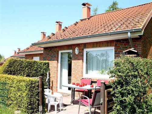 Holiday Home/Apartment - 4 persons -  - Urlauberdorf - 23946 - Boltenhagen