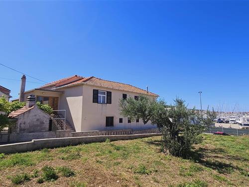 Holiday apartment - 6 persons -  - 22243 - Murter