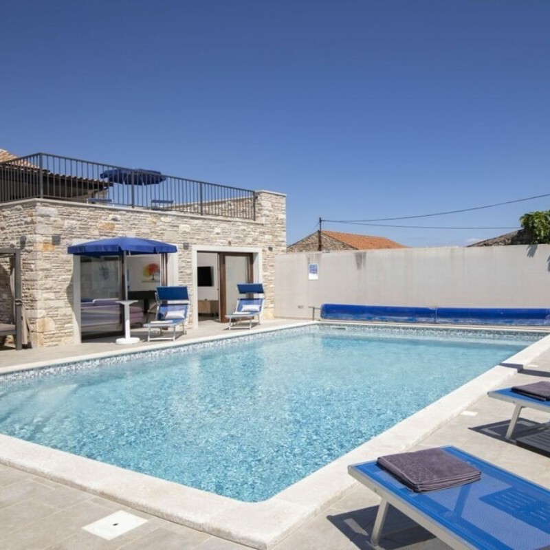 Villa - 12 personer -  - 52100 - Valtura