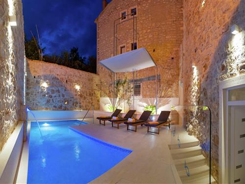 Villa - 12 persons -  - 21420 - Bol