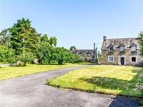 Holiday home - 8 persons -  - Ploemel - 56400