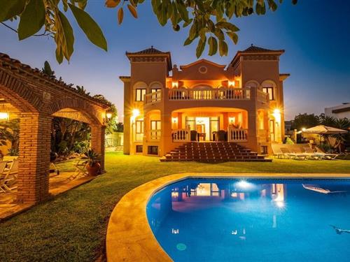 Villa - 12 personer -  - 29670 - Marbella