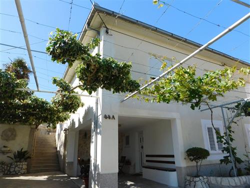 Holiday apartment - 3 persons -  - Kralja Tomislava - 21220 - Trogir