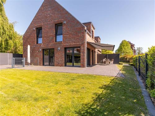 Holiday home - 3 persons -  - Lohwarf 2 A - 26427 - Esens