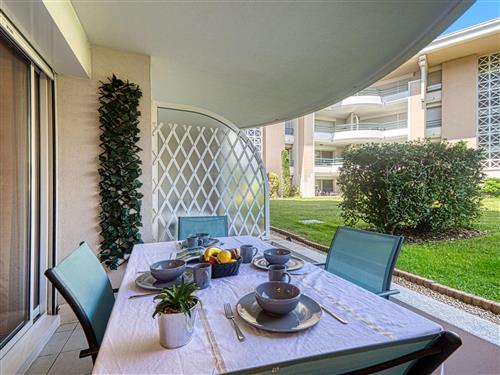 Holiday apartment - 4 persons -  - Fréjus - 83600