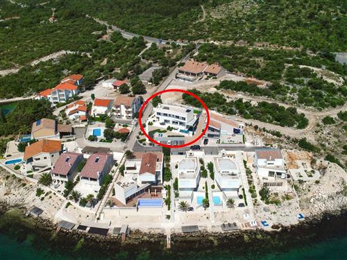 Holiday home - 12 persons -  - Pavlinka - 23242 - Posedarje