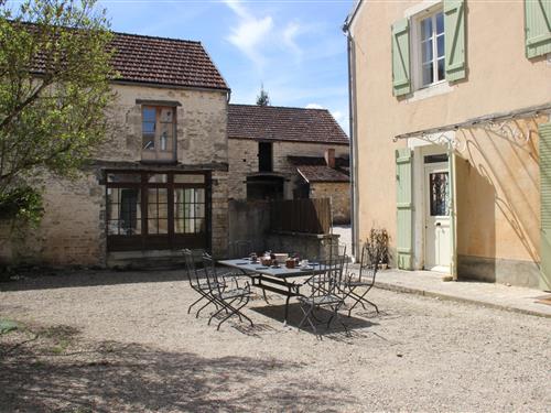 Holiday Home/Apartment - 9 persons -  - 21330 - Bouix