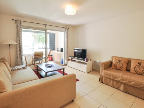 Holiday apartment - 3 persons -  - 11-13 Rue Chabrier - Ap - Golfe-Juan - 06220 - Vallauris
