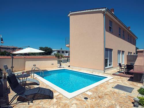 Holiday home - 6 persons -  - Varda Cologne - 52204 - Ližnjan