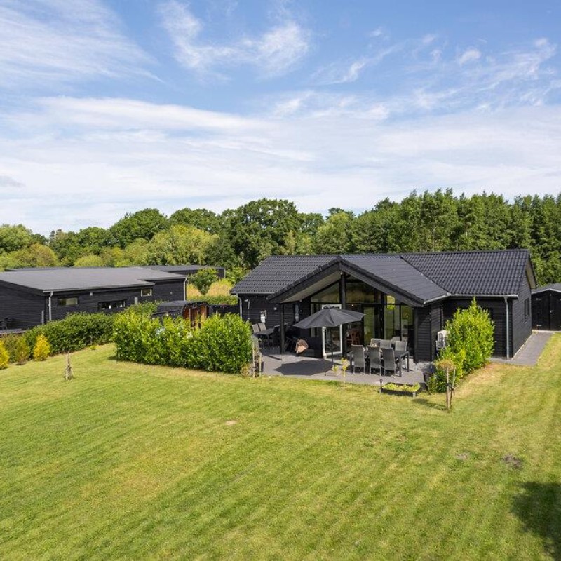 Sommerhus - 10 personer -  - Skovsøen - Fjellerup - 8585 - Glesborg