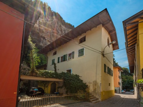 Holiday apartment - 2 persons -  - 38062 - Arco