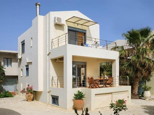 Fritidshus - 7 personer -  - 73008 - Almyrida