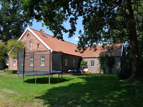 Feriehus - 4 personer -  - Oltmannsfehner Straße - 26670 - Uplengen