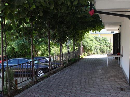 Holiday Home/Apartment - 4 persons -  - Podaca - 21335 - Podaca