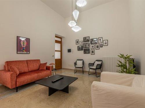 Ferienhaus - 4 Personen -  - 90133 - Palermo