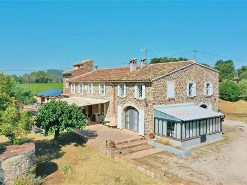 Holiday home - 10 persons -  - 83340 - Le Luc