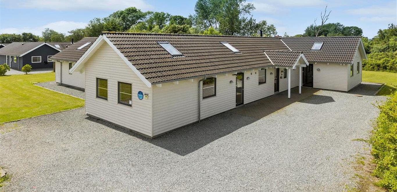 Emne nr.: 130-F09485