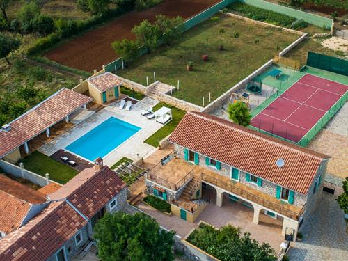 Holiday home - 10 persons -  - Gornje Rastane - Biograd-Gornje Rastane - 23207 - Gornje Rastane