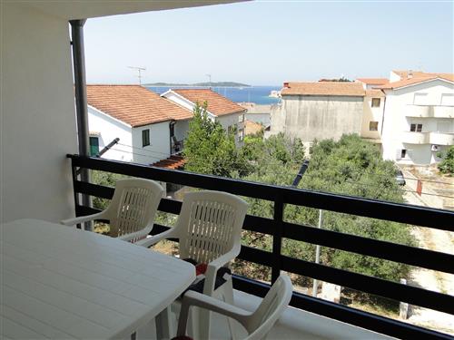 Holiday Home/Apartment - 5 persons -  - 22202 - Primošten