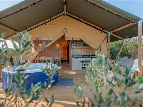 Campingplads - 4 personer -  - 21430 - Donje Selo