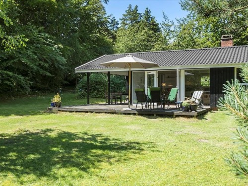 Sommerhus - 6 personer -  - Ved Højen - Liseleje - 3370 - Melby