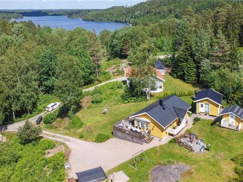 Sommerhus - 5 personer -  - Holmenvägen - Färgelanda/Munkedal - 458 92 - Färgelanda