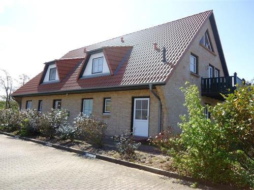 Holiday Home/Apartment - 4 persons -  - 25826 - St. Peter-Ording