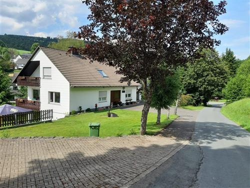 Holiday Home/Apartment - 5 persons -  - Am Grimmen - 59955 - Winterberg