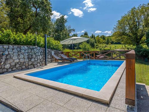 Sommerhus - 8 personer -  - Gorenici - Gorski Kotar-Lukovdol - 51325 - Lukovdol