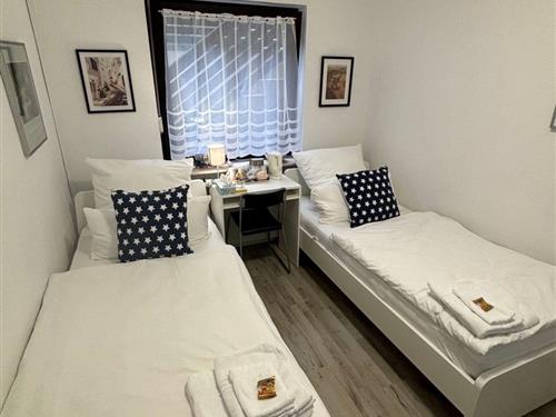 Zimmer - 2 Personen -  - Langenfeld - 40764