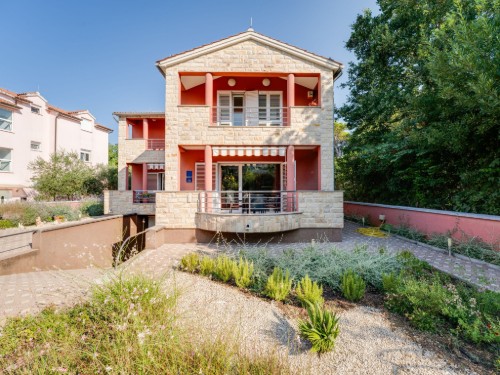 Holiday home - 8 persons -  - 22211 - Vodice