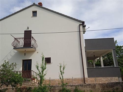 Holiday apartment - 5 persons -  - J.J. Strossmayera - 23210 - Biograd Na Moru