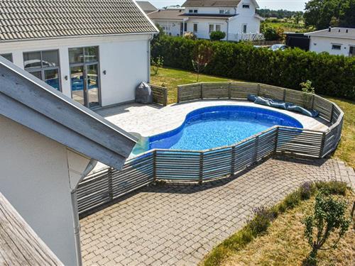 Holiday home - 9 persons -  - Golfbanevägen - Karlskrona/Ramdala - 373 02 - Ramdala