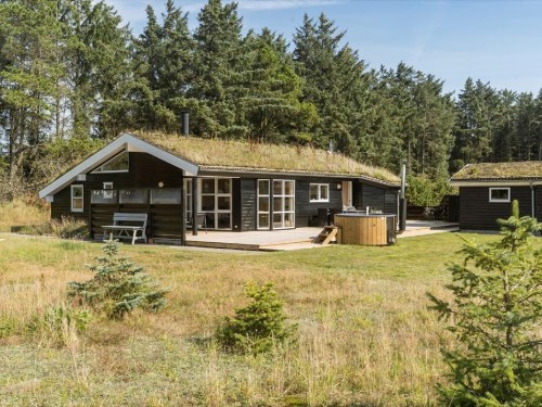Feriehus - 8 personer -  - Laustvej - 9493 - Saltum