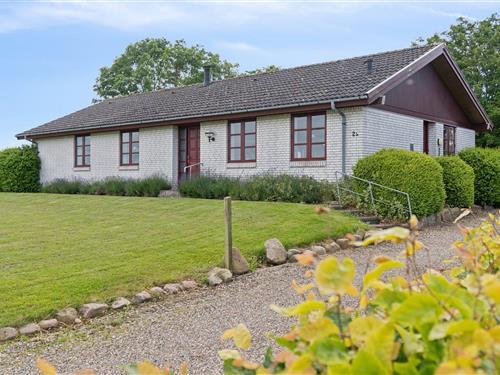 Hytte - 4 personer -  - Bukkemosevej 2 B - Østerskov - 5932 - Humble