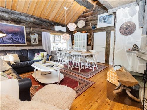 Feriehus - 10 personer -  - Äkäslompolo - 95970